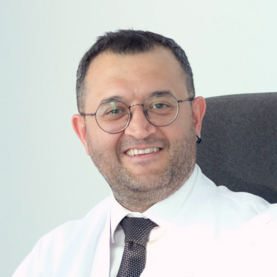 Op. Dr. Emrah Topbaş